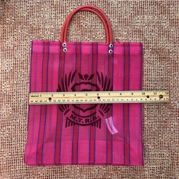 Consuela Shopping Bag (Small/Mini)
(Listing #6) - Picture 7 of 9